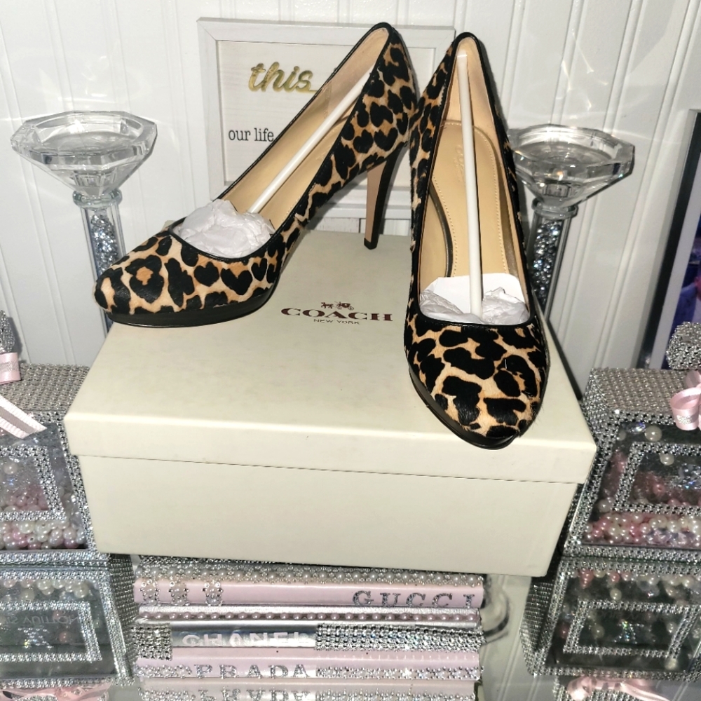 NWT Coach Cheeta Stilettos
